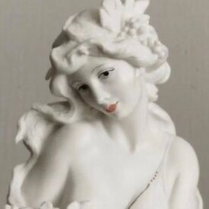 Giuseppe Armani Rare “ Autumn Lady wit Ampohara”